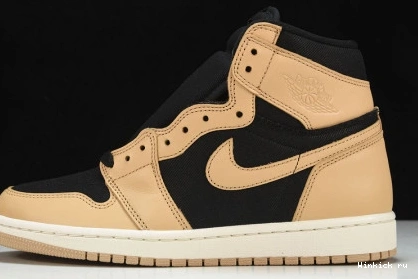 Air Jordan High OG “Heirloom” 1 Retro 0905